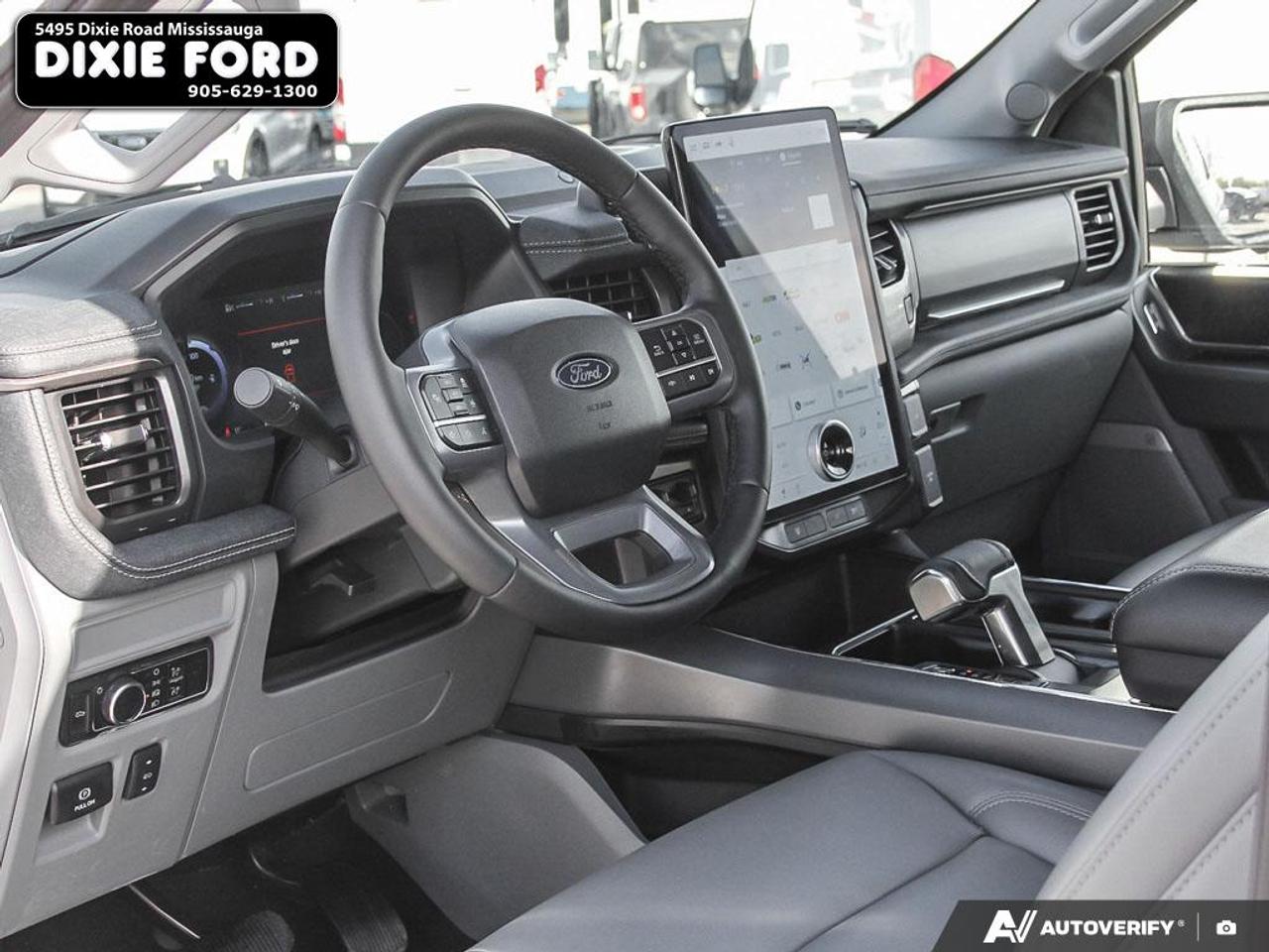 2025 Ford F-150 Lightning Flash Photo