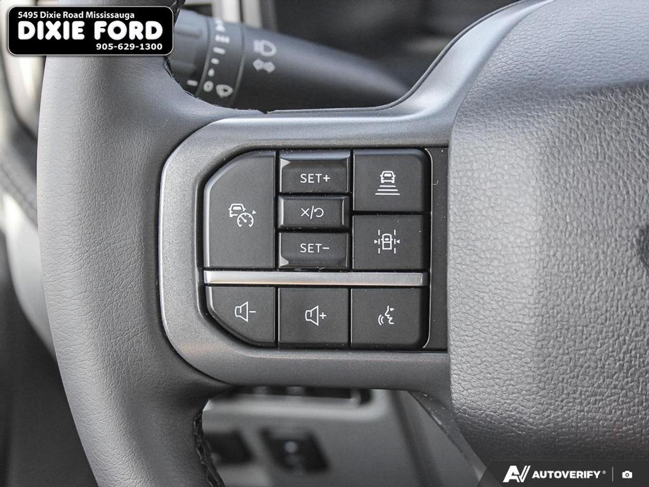2025 Ford F-150 Lightning Flash Photo