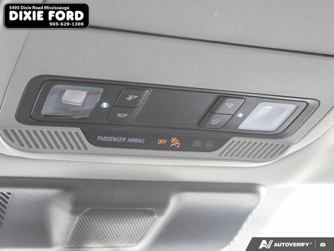 2025 Ford F-150 Lightning Flash Photo