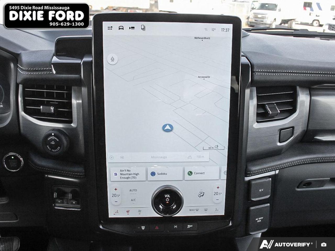2025 Ford F-150 Lightning Flash Photo