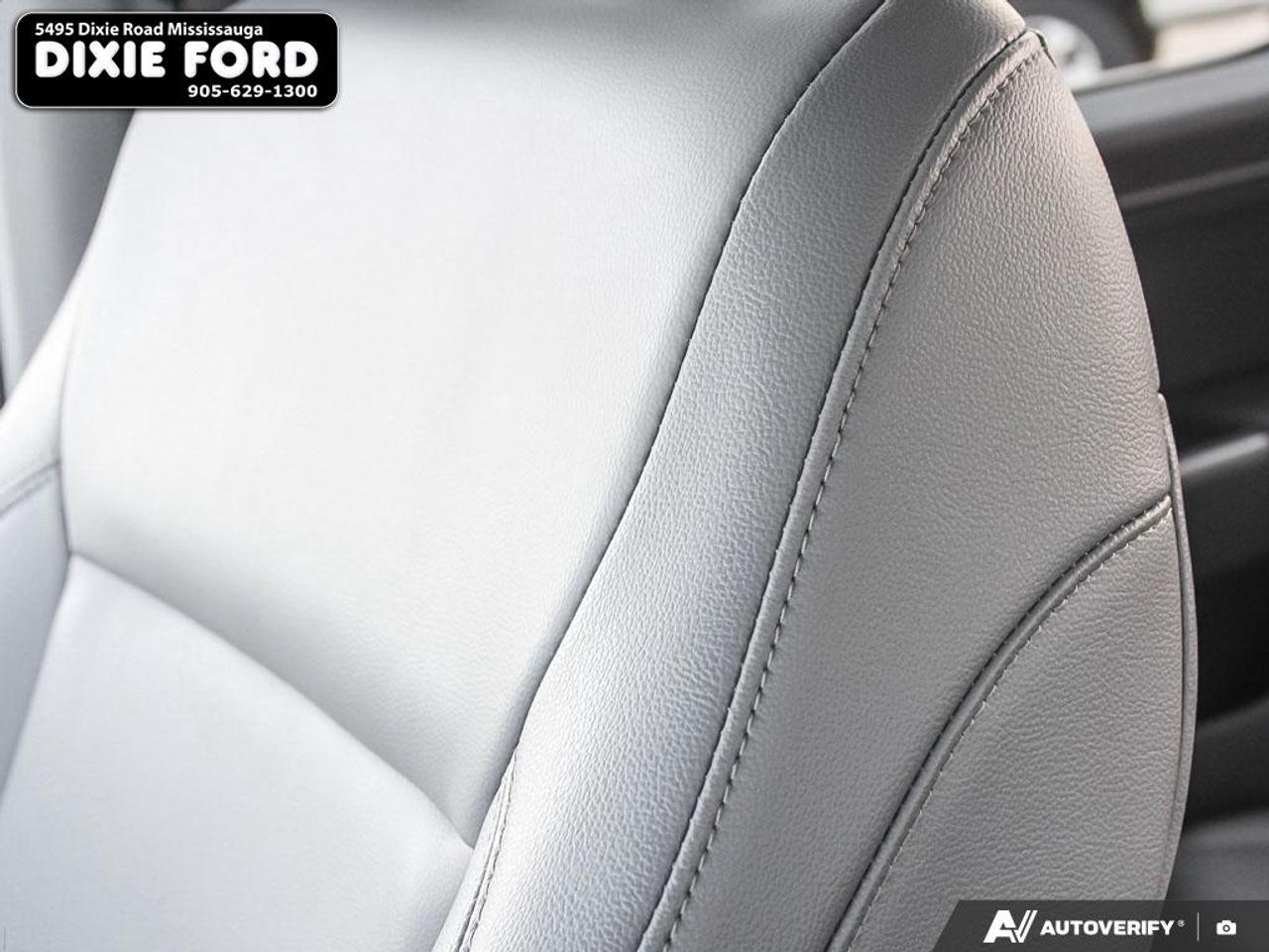 2025 Ford F-150 Lightning Flash Photo