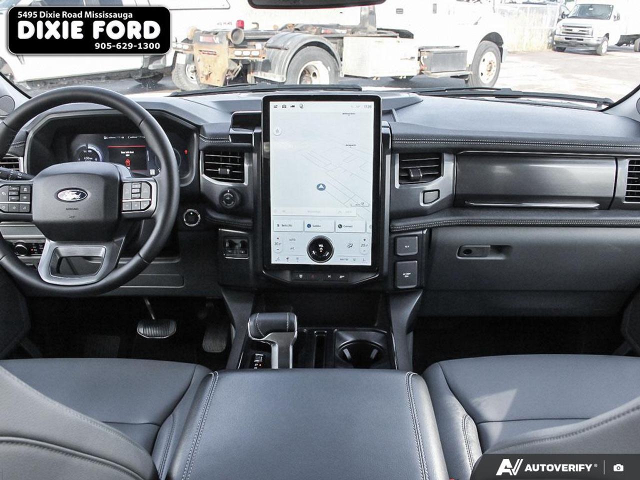 2025 Ford F-150 Lightning Flash Photo