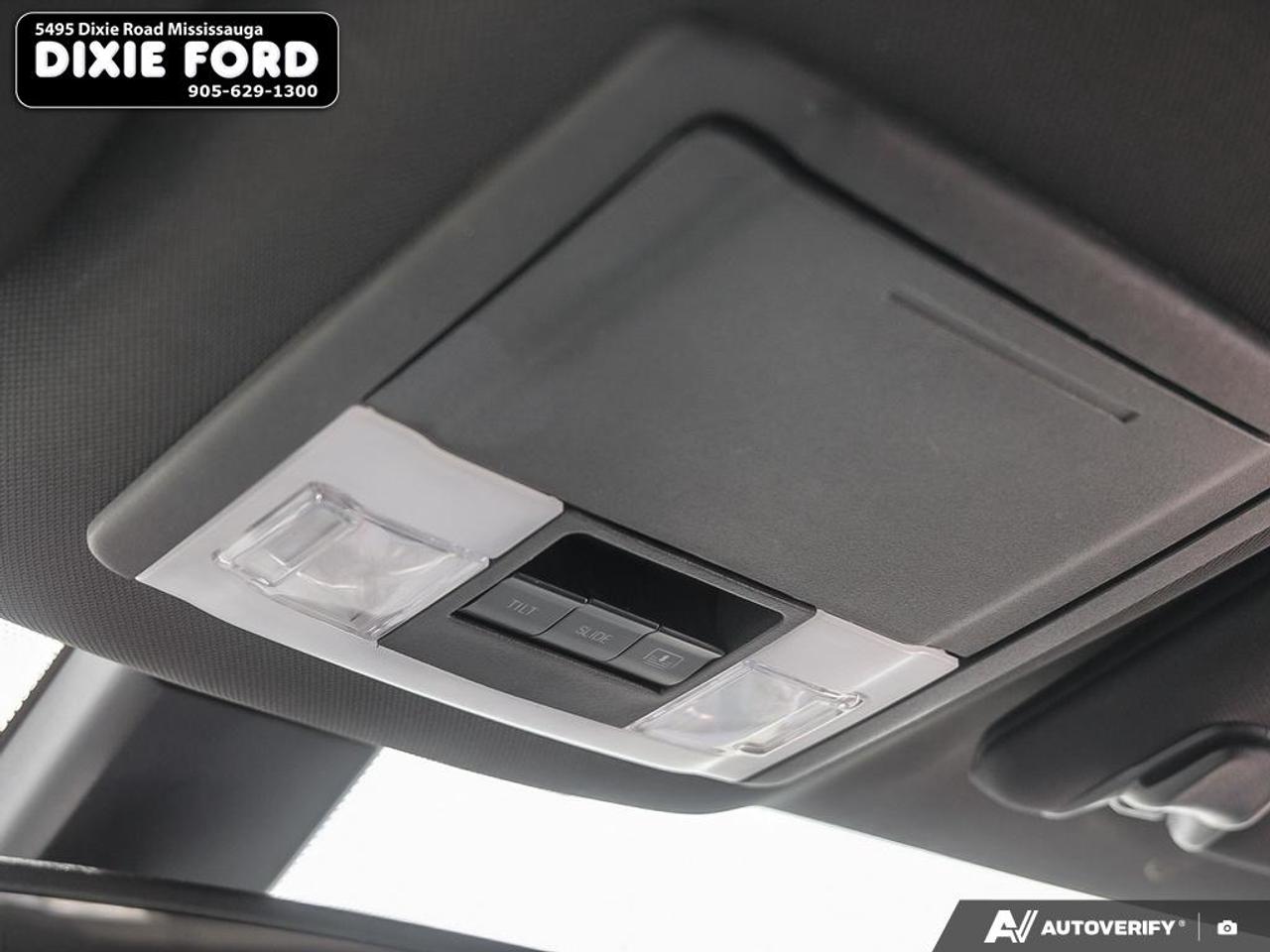 2019 Ford Explorer XLT Photo