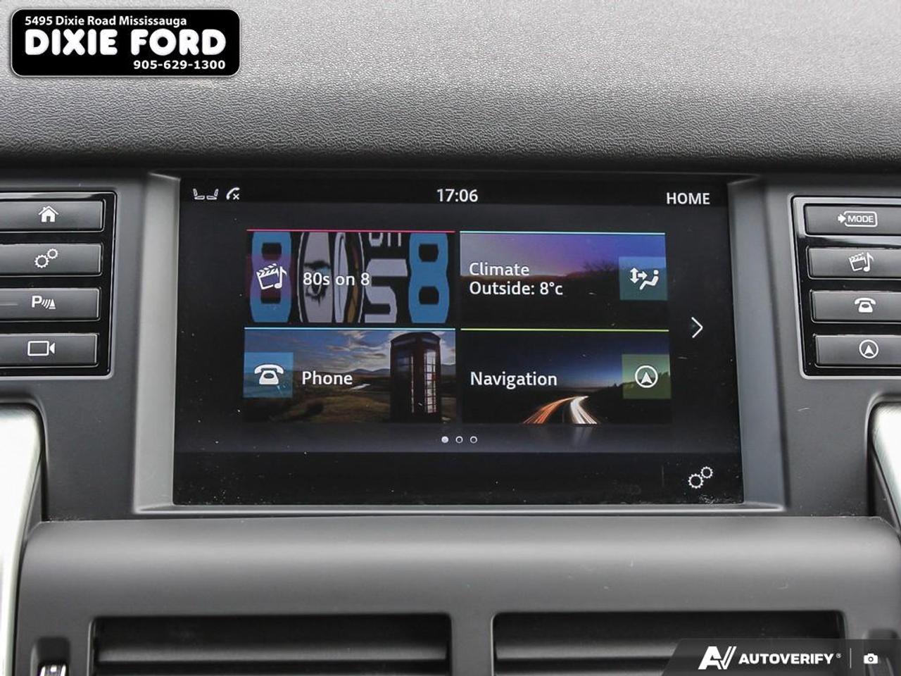 2016 Land Rover Discovery Sport HSE Photo