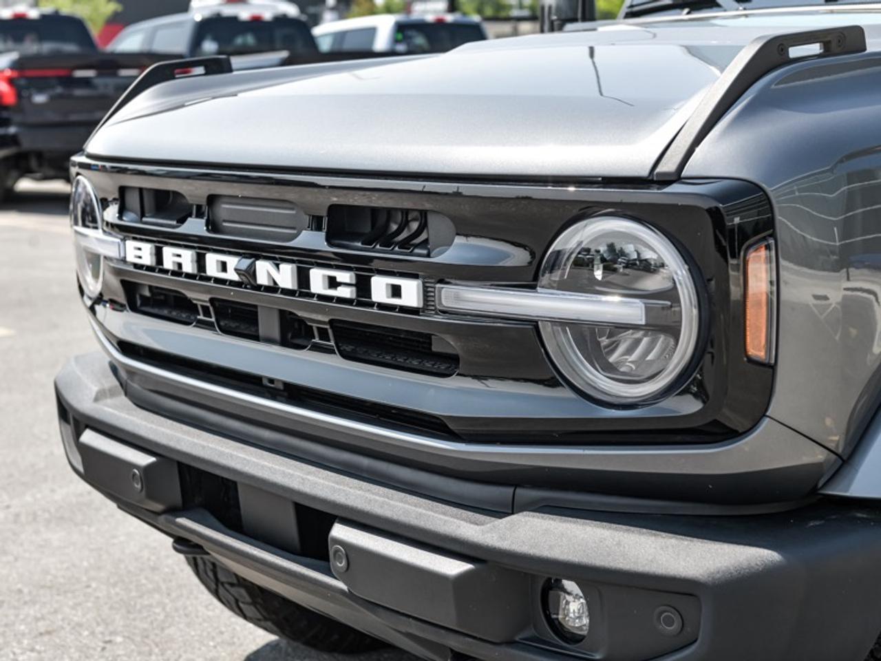2022 Ford Bronco Outer Banks Photo