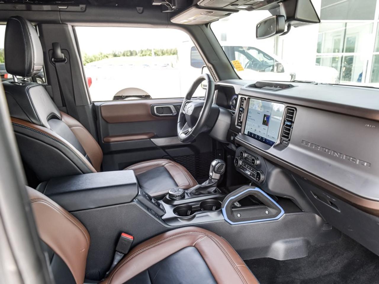 2022 Ford Bronco Outer Banks Photo