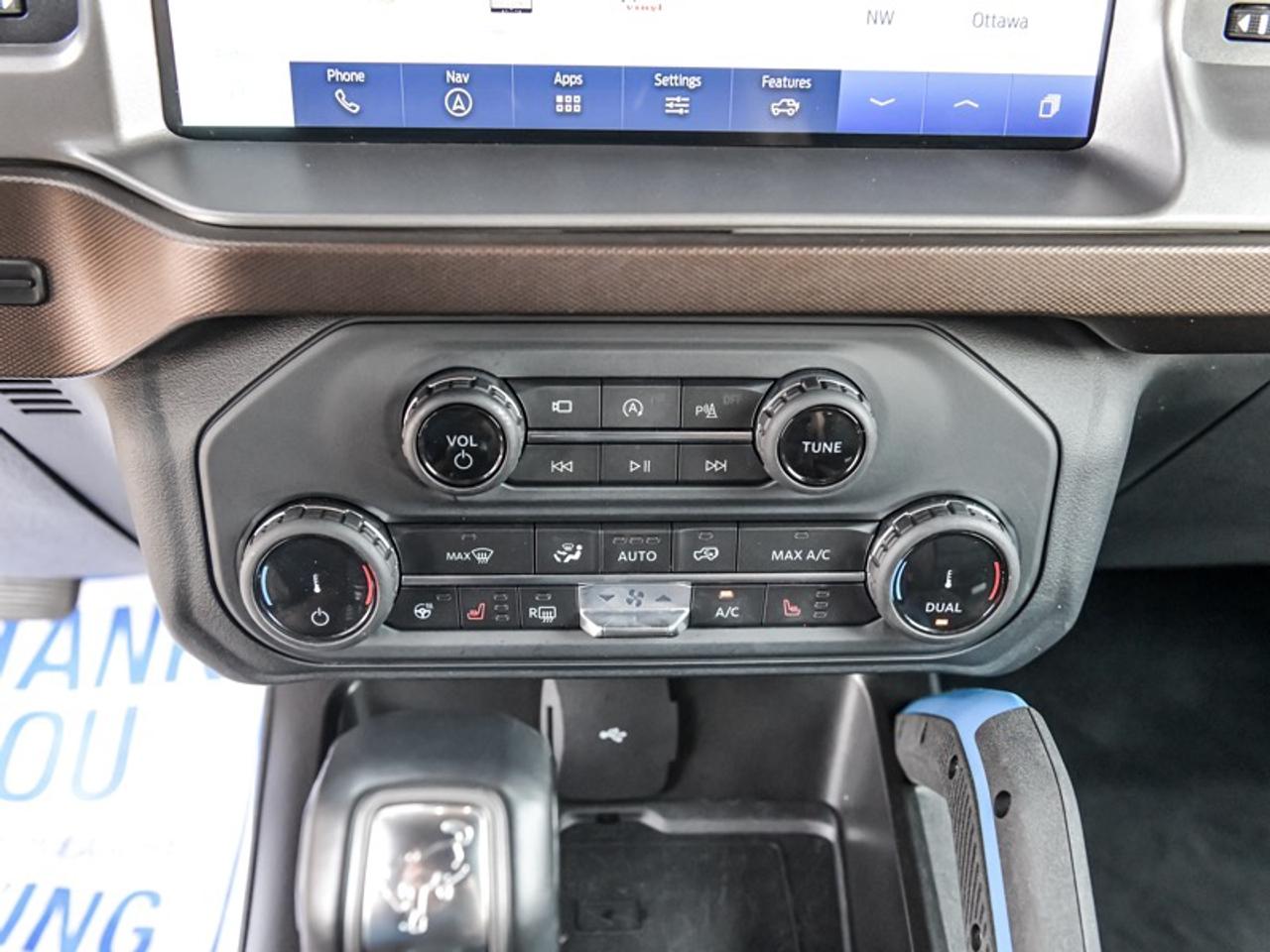 2022 Ford Bronco Outer Banks Photo