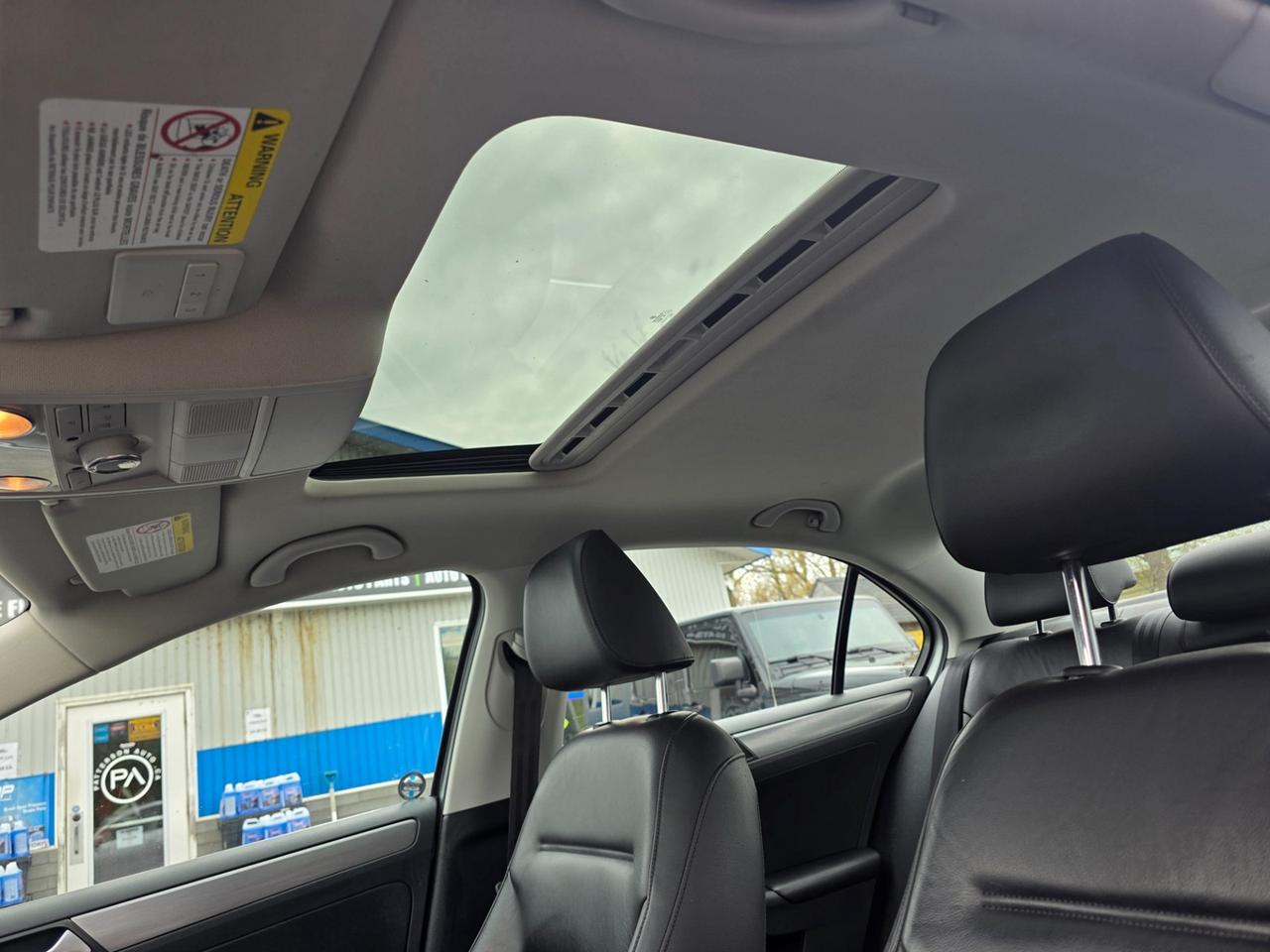 2015 Volkswagen Jetta TDI Photo