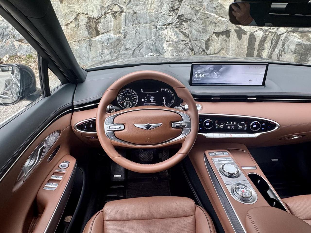 2025 Genesis GV70 2.5T Advanced Photo