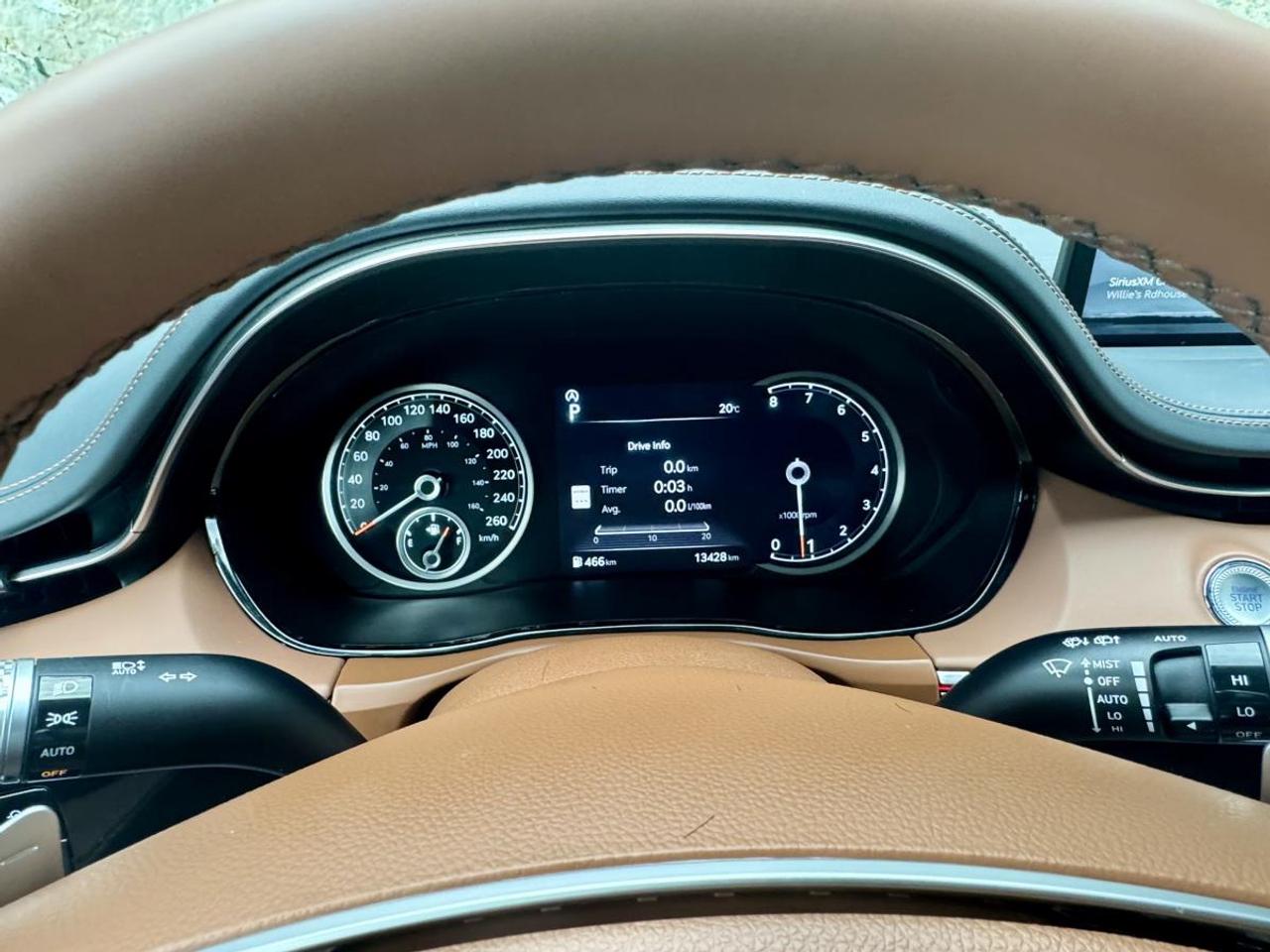 2025 Genesis GV70 2.5T Advanced Photo