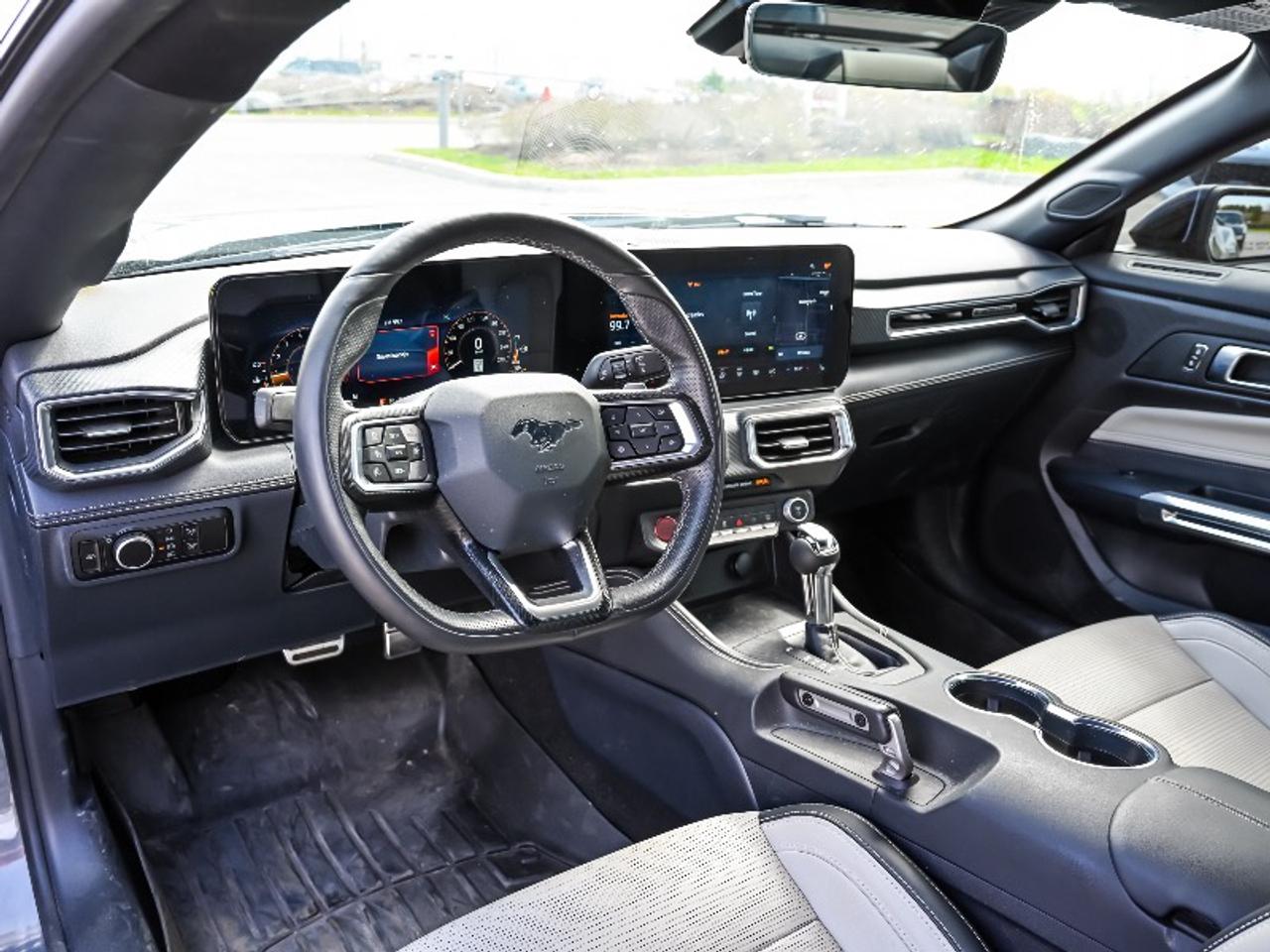 2025 Ford Mustang GT Premium Photo