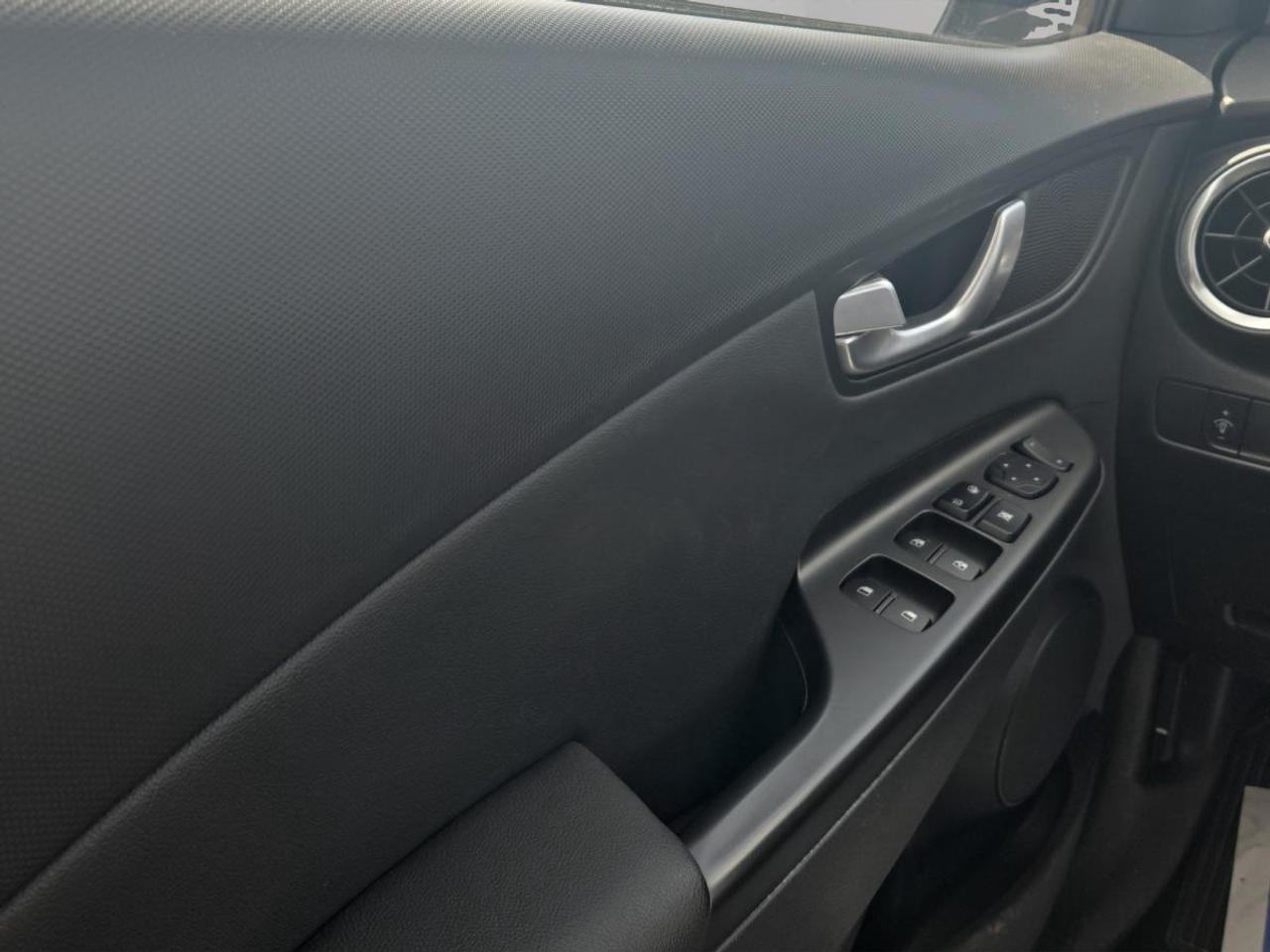 2023 Hyundai KONA Preferred Photo