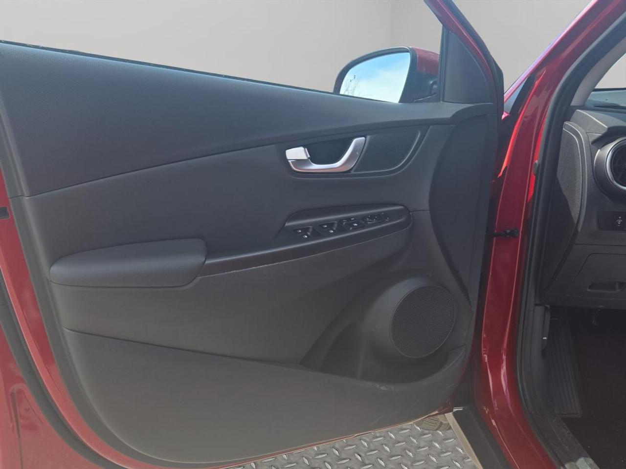 2023 Hyundai KONA Preferred Photo