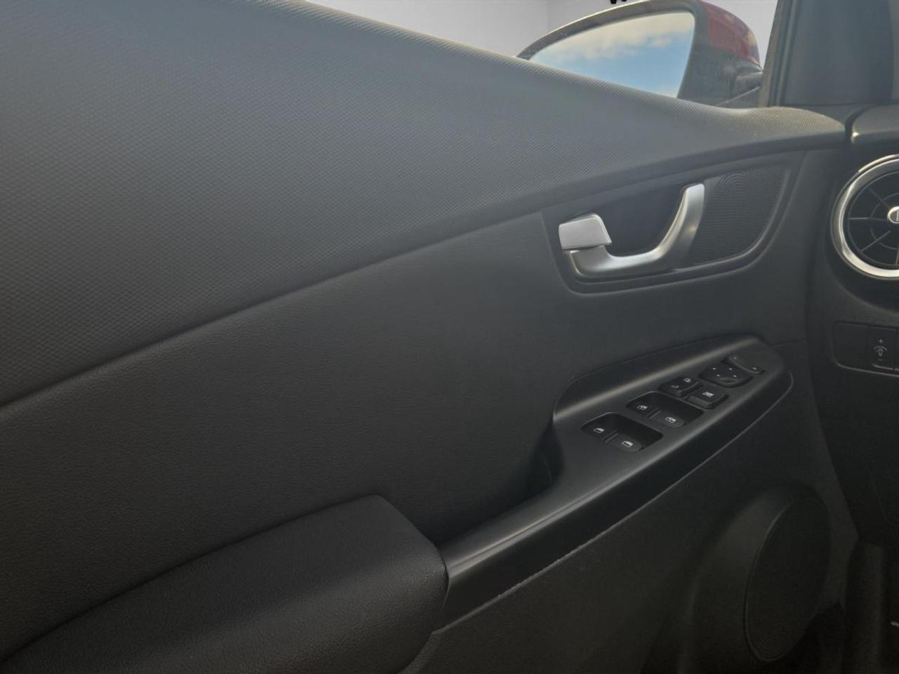 2023 Hyundai KONA Preferred Photo