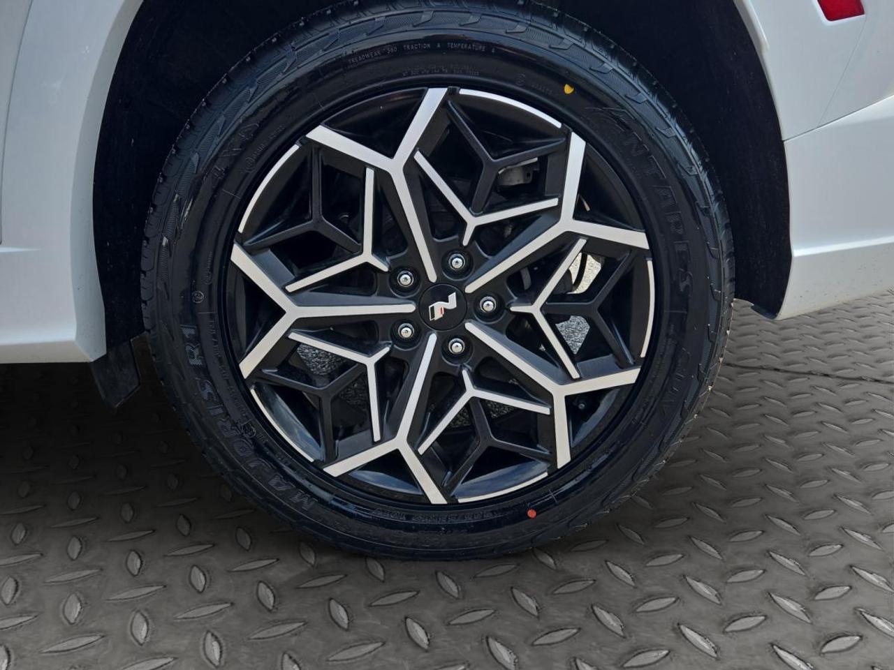 2024 Hyundai Tucson Hybrid N-LINE Photo