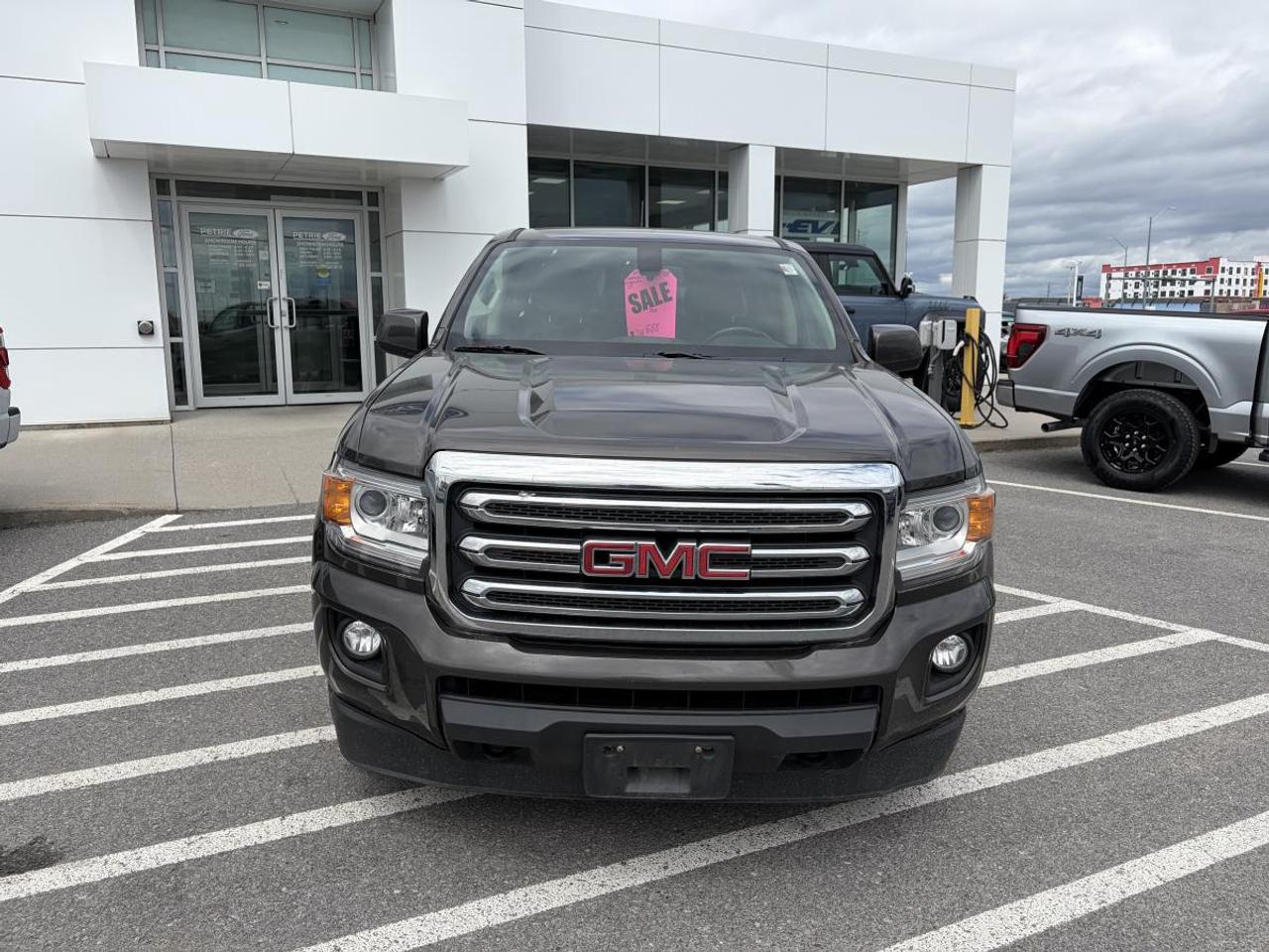 2019 GMC Canyon 4WD SLE Photo