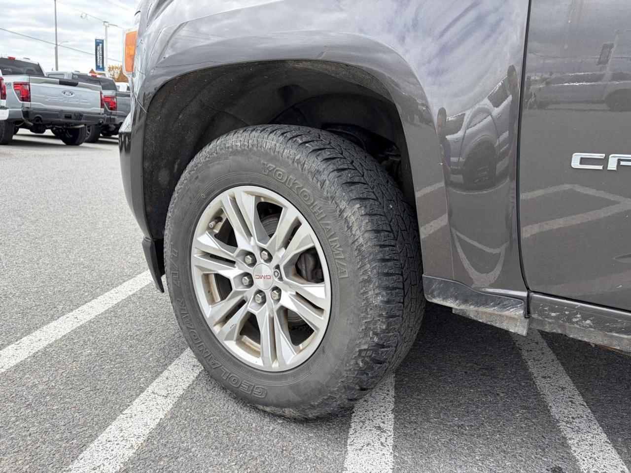 2019 GMC Canyon 4WD SLE Photo