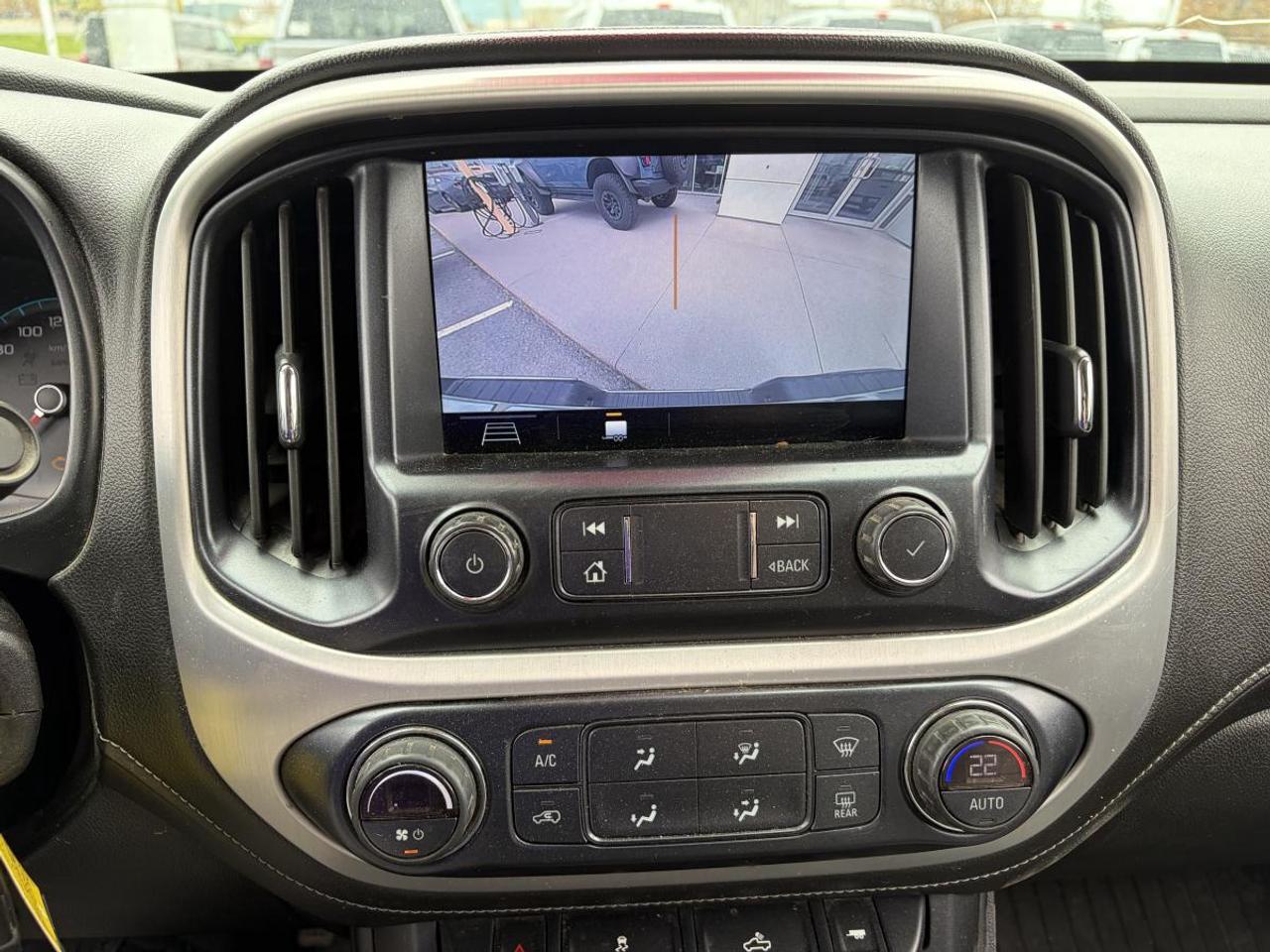 2019 GMC Canyon 4WD SLE Photo