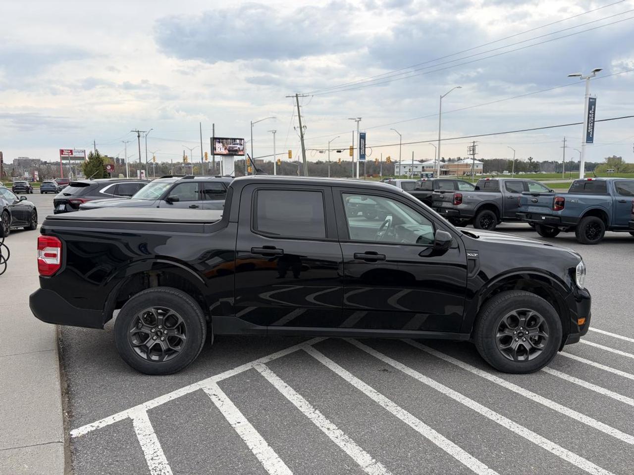 2024 Ford Maverick XLT Photo3