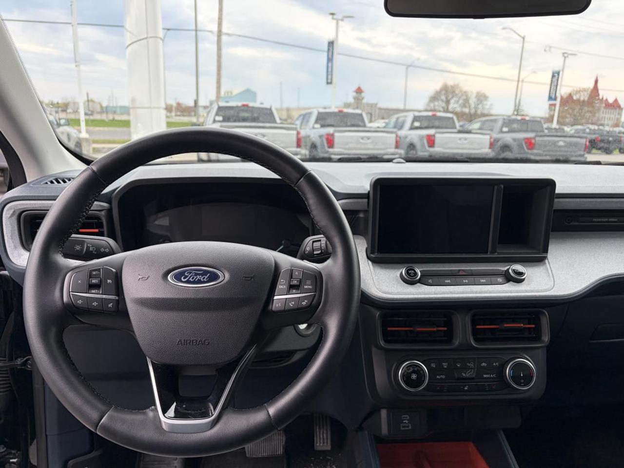 2024 Ford Maverick XLT Photo