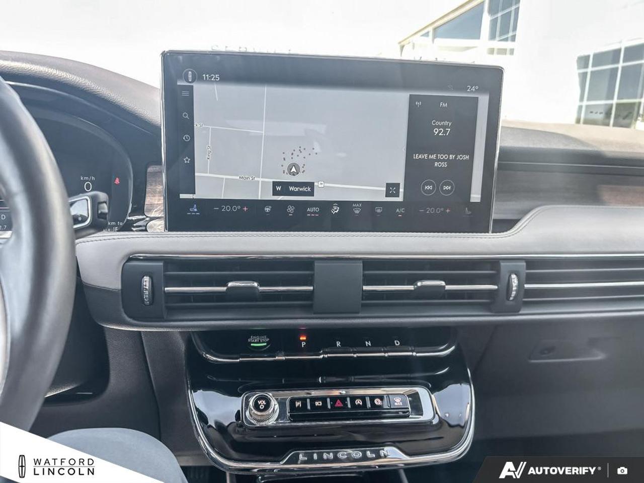 2023 Lincoln Corsair Reserve AWD Photo