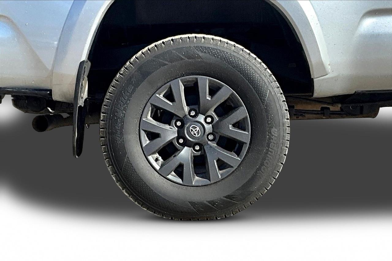 2023 Toyota Tacoma | 4x4 | 3.5L V6 | Double Cab | North Bay | Photo