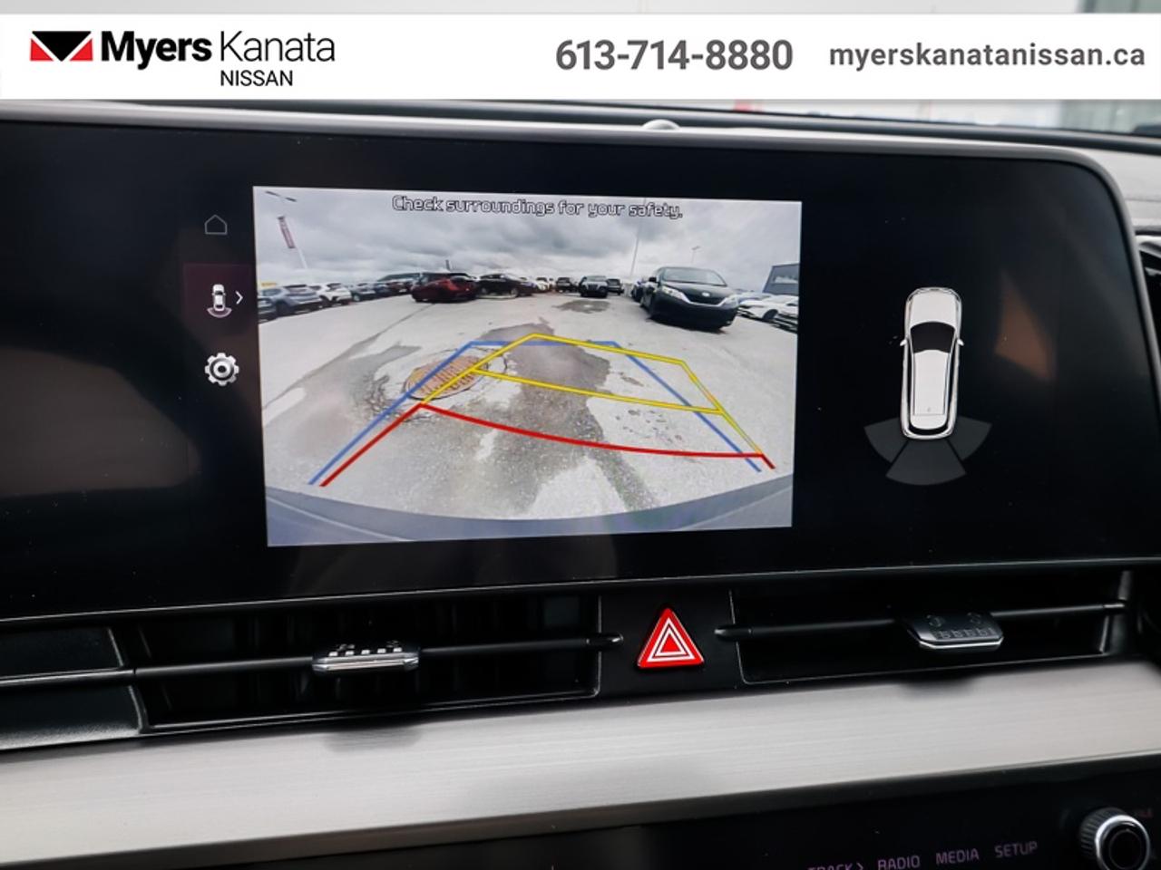 2023 Kia Sportage EX  - Sunroof -  Navigation - $178 B/W Photo