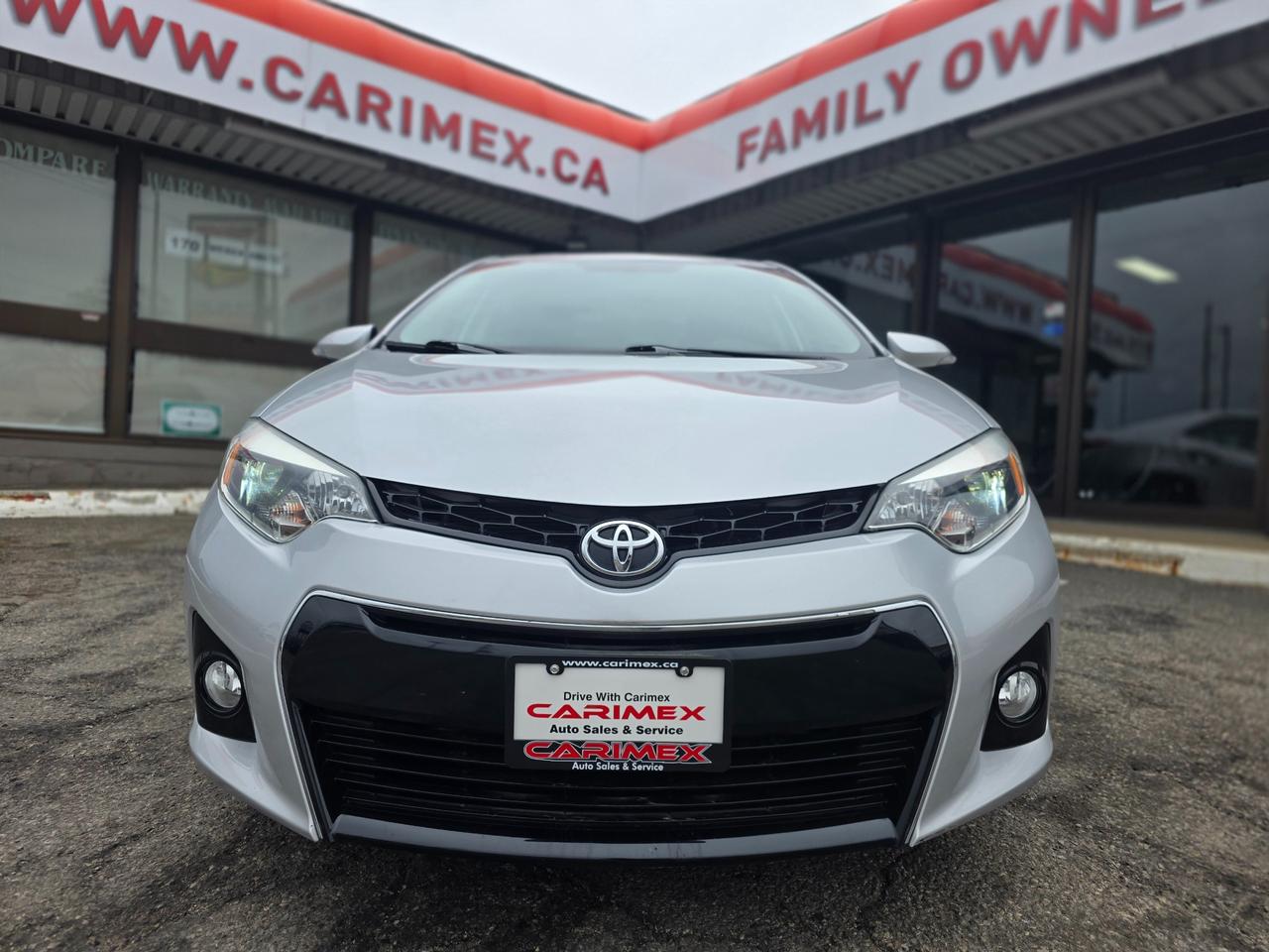 2016 Toyota Corolla Accident Free | LOW KMS | Sunroof | Heated Seats | Backup Camera Photo