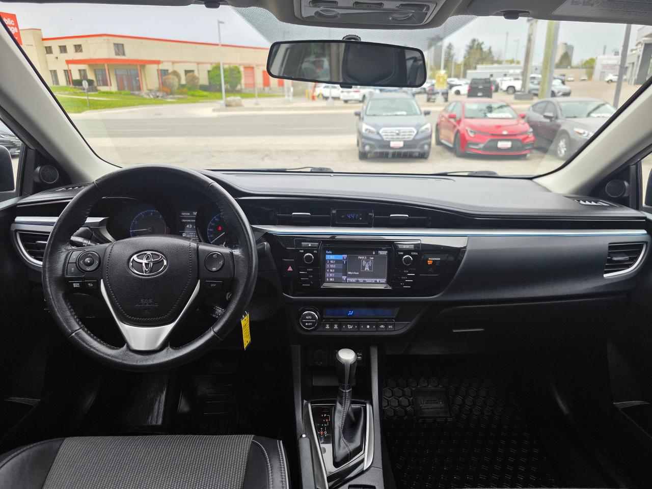 2016 Toyota Corolla Accident Free | LOW KMS | Sunroof | Heated Seats | Backup Camera Photo