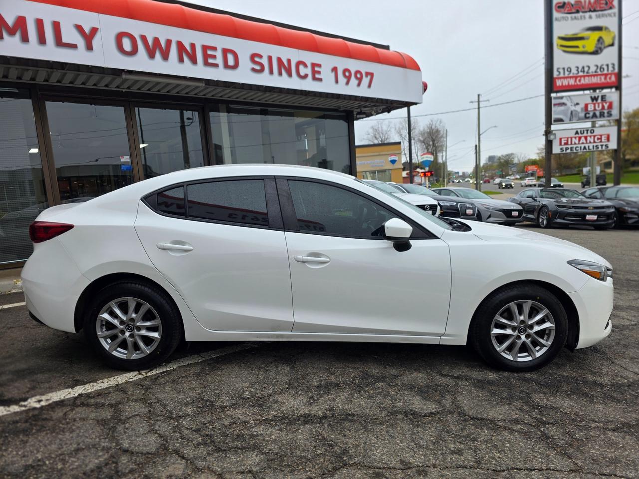 2018 Mazda MAZDA3 GX NEW ARRIVAL | PLEASE CALL AHEAD Photo