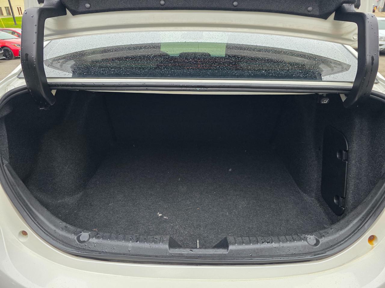 2018 Mazda MAZDA3 GX NEW ARRIVAL | PLEASE CALL AHEAD Photo