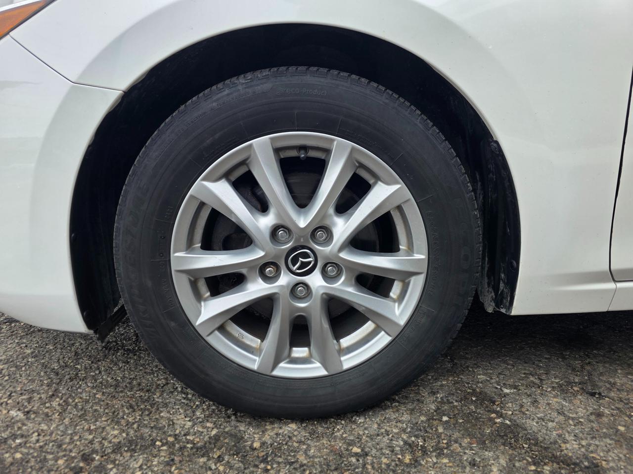 2017 Mazda MAZDA3 GS MANUAL | BSM | NAVI | Heated Steering | Heated Seats | Backup Camera Photo
