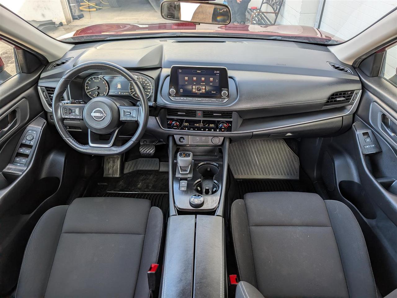 2024 Nissan Rogue S AWD - CARPLAY - REV CAM - REMOTE STARTER Photo