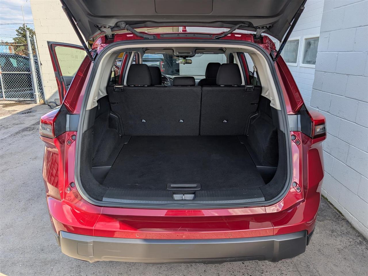 2024 Nissan Rogue S AWD - CARPLAY - REV CAM - REMOTE STARTER Photo