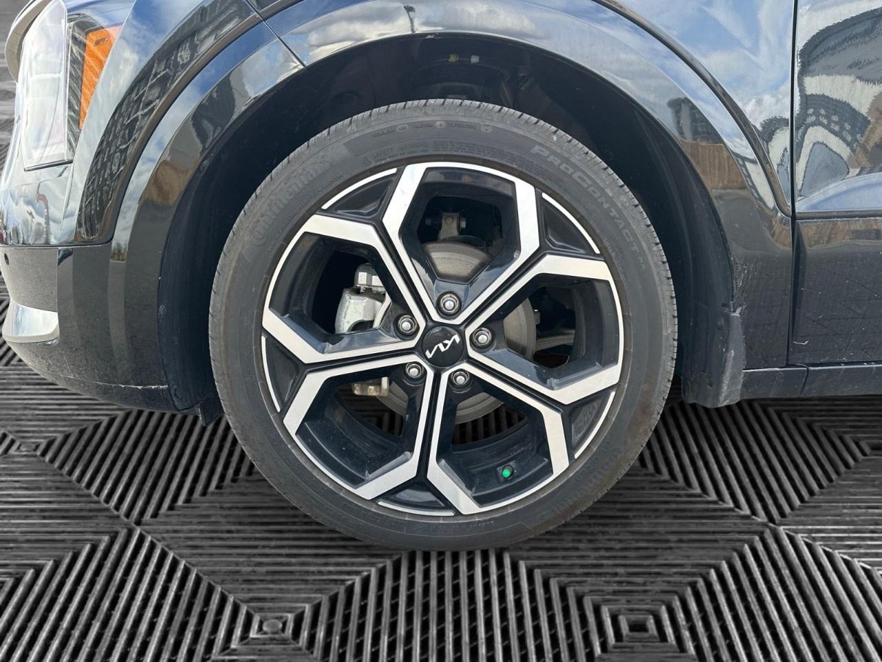 2025 Kia NIRO SX FWD Photo