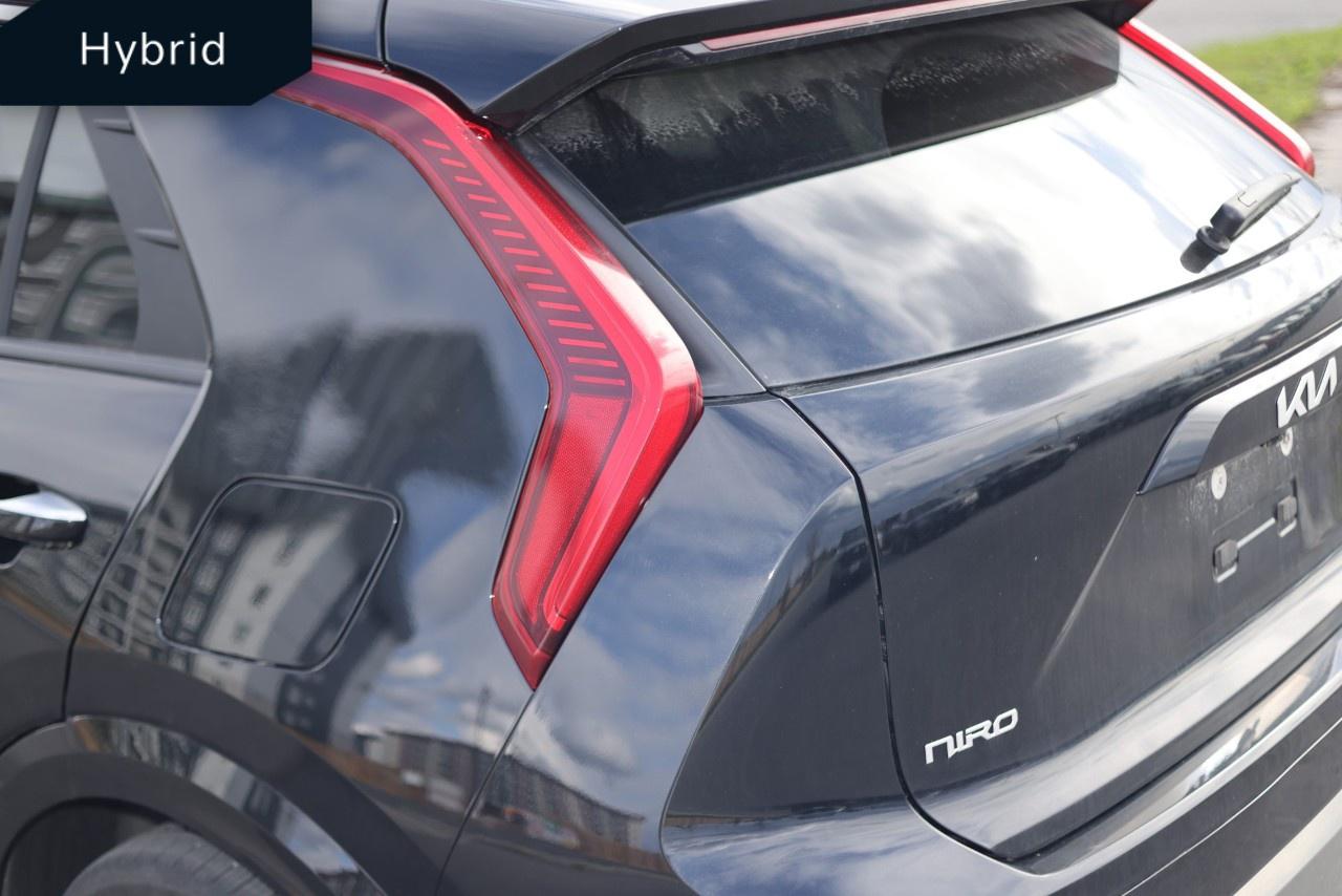 2025 Kia NIRO SX FWD Photo