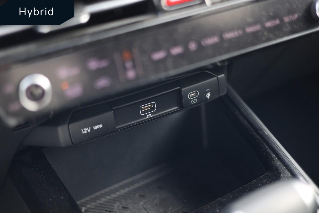 2025 Kia NIRO SX FWD Photo
