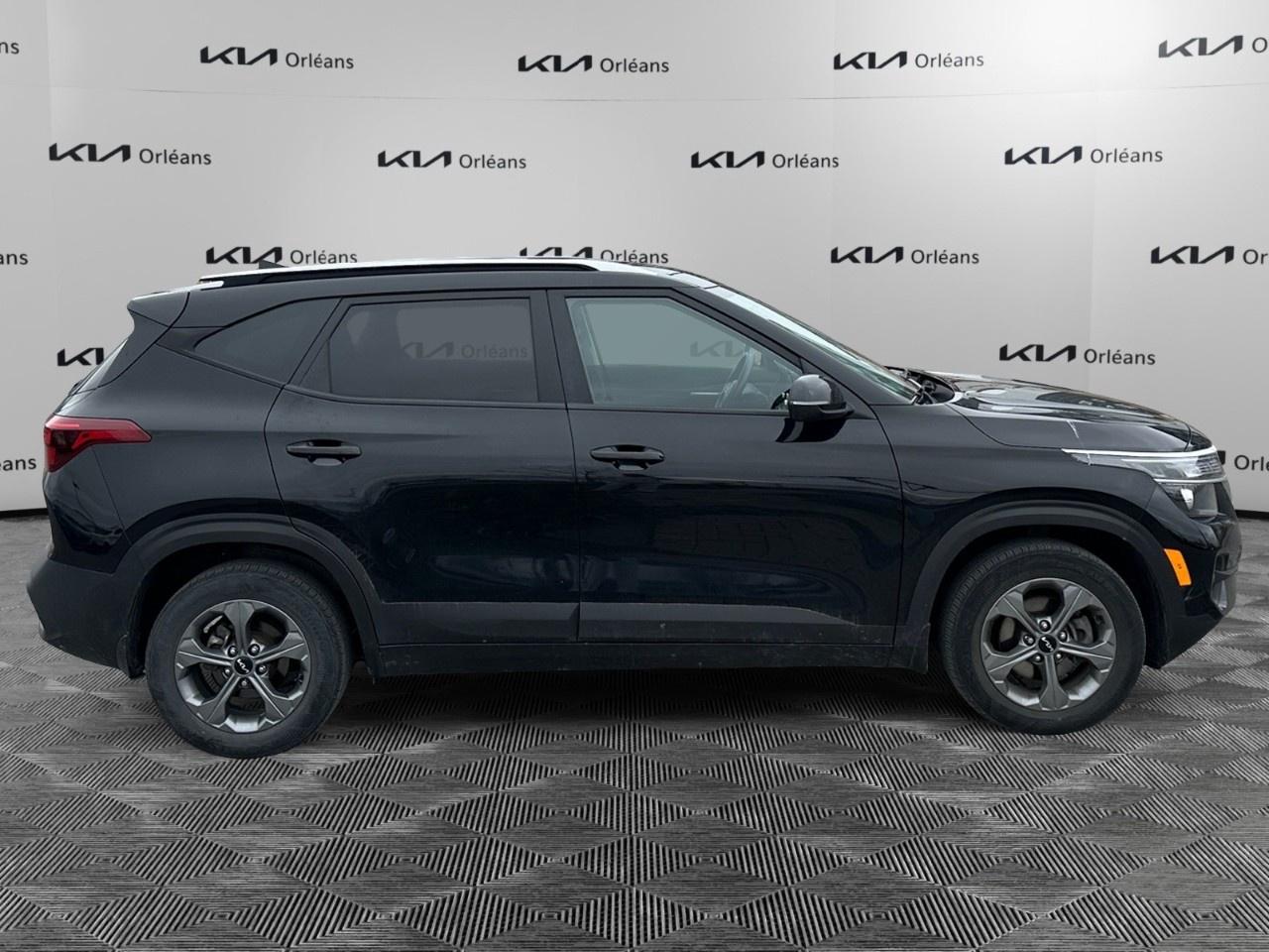 2022 Kia Seltos LX FWD Photo