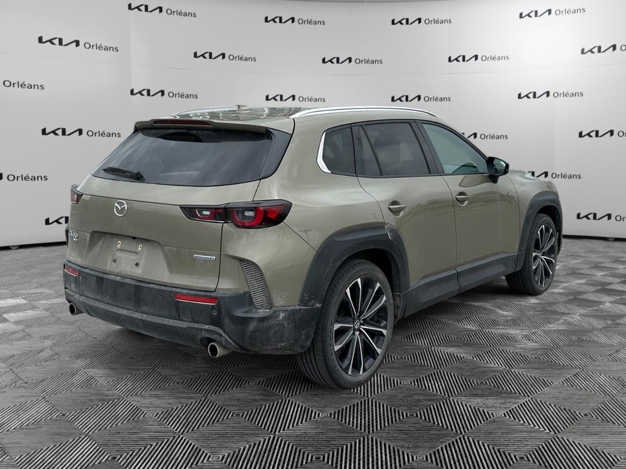 2023 Mazda CX-50 GT AWD Photo