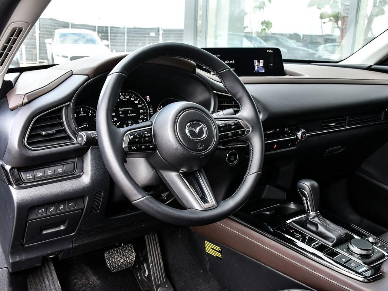 2025 Mazda CX-30 GT AWD Photo