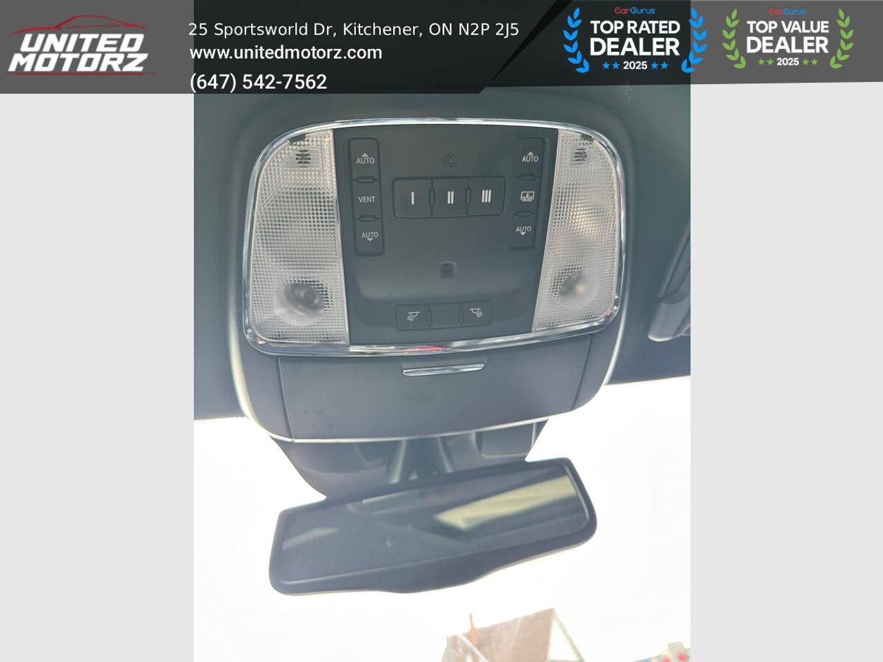 2013 Chrysler 300 S~Low Kms~ Photo