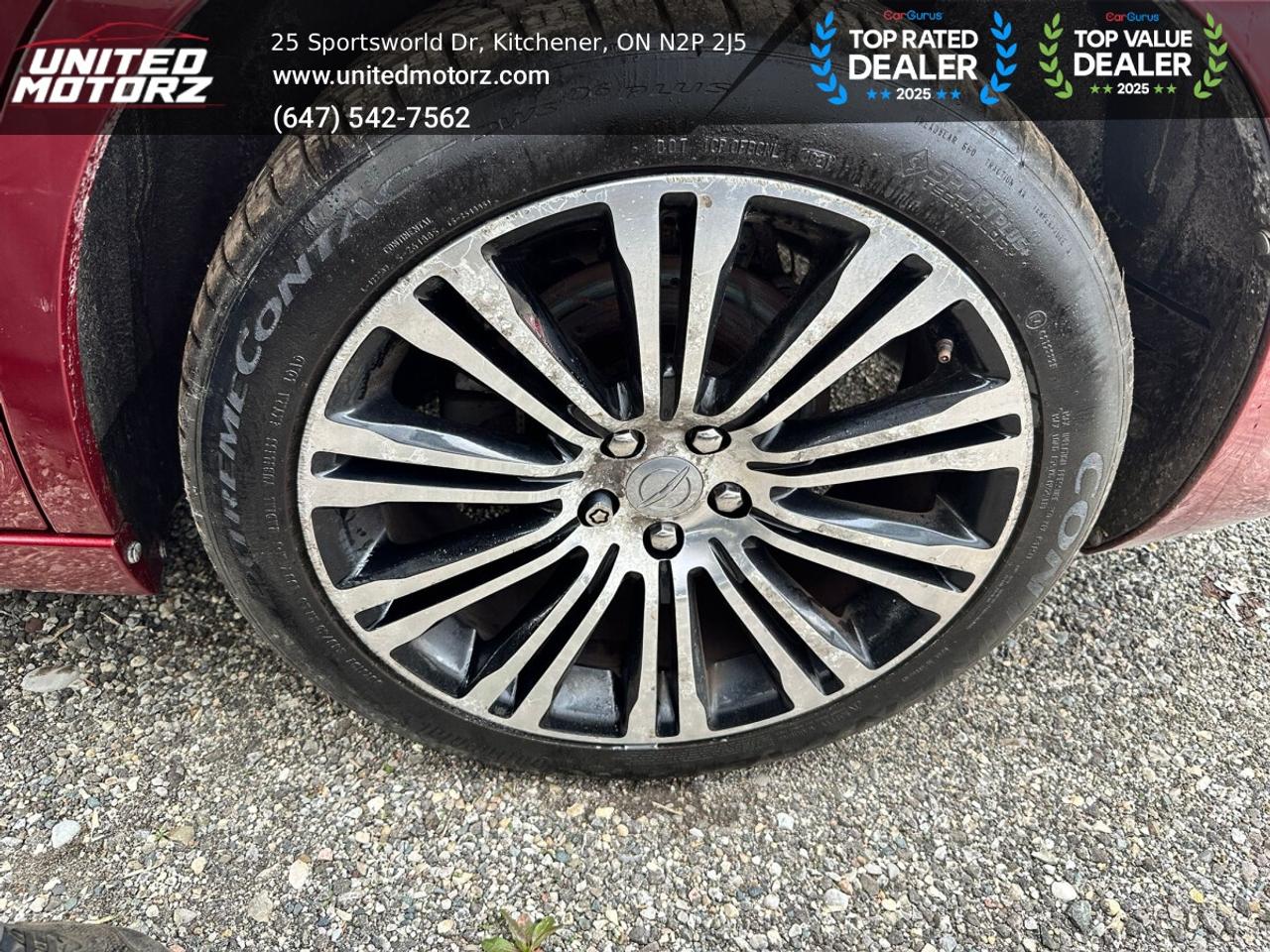 2013 Chrysler 300 S~Low Kms~ Photo