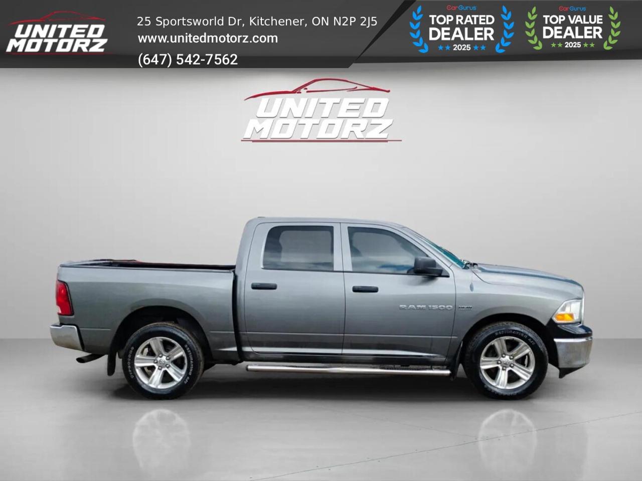 2012 RAM 1500 ST Hemi V8 5.7L Crew Cab~ Photo