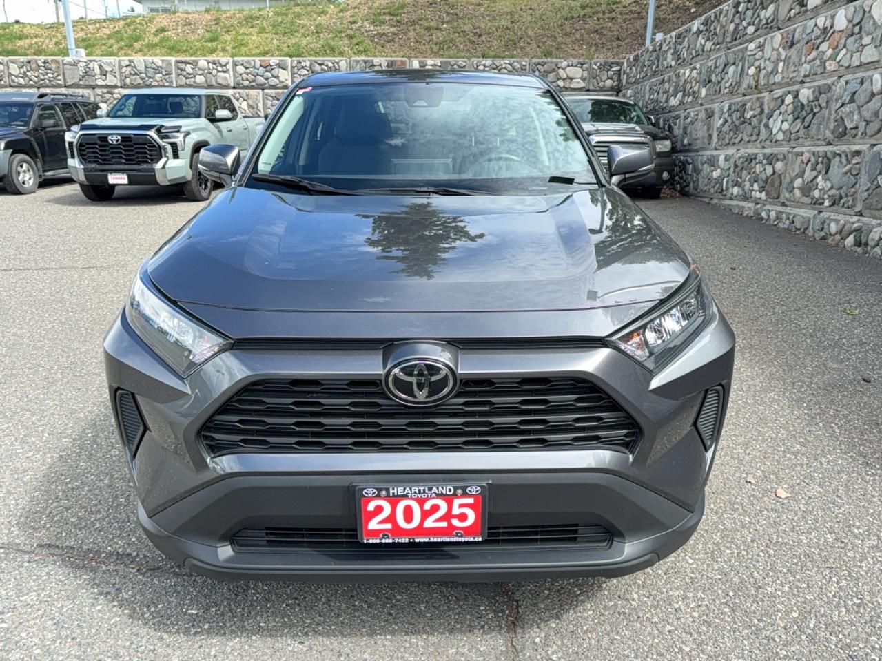 2025 Toyota RAV4 LE Photo1