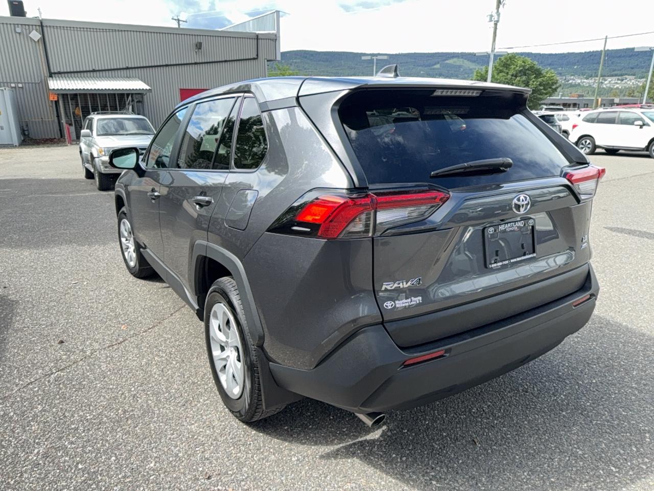 2025 Toyota RAV4 LE Photo