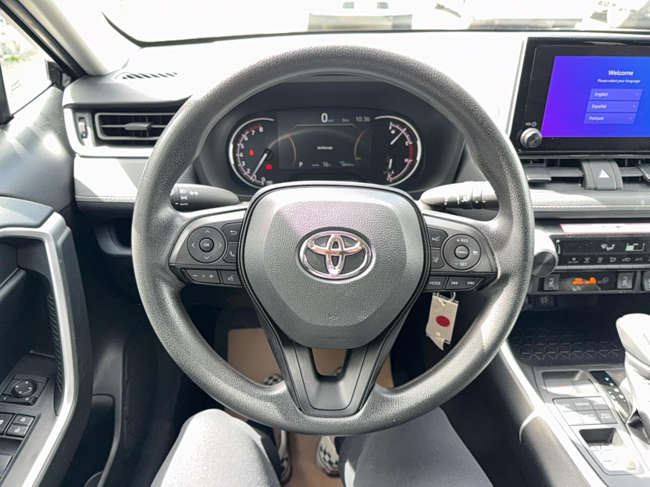 2025 Toyota RAV4 LE Photo