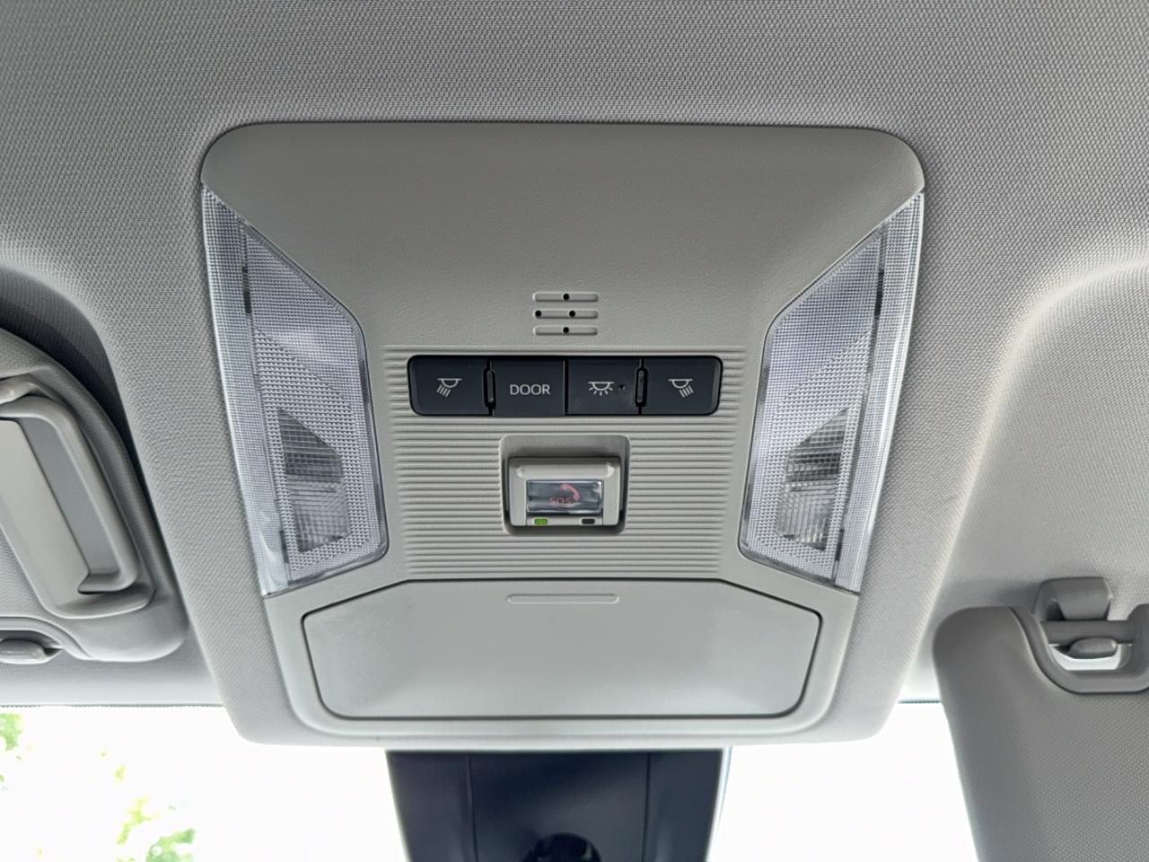 2025 Toyota RAV4 LE Photo
