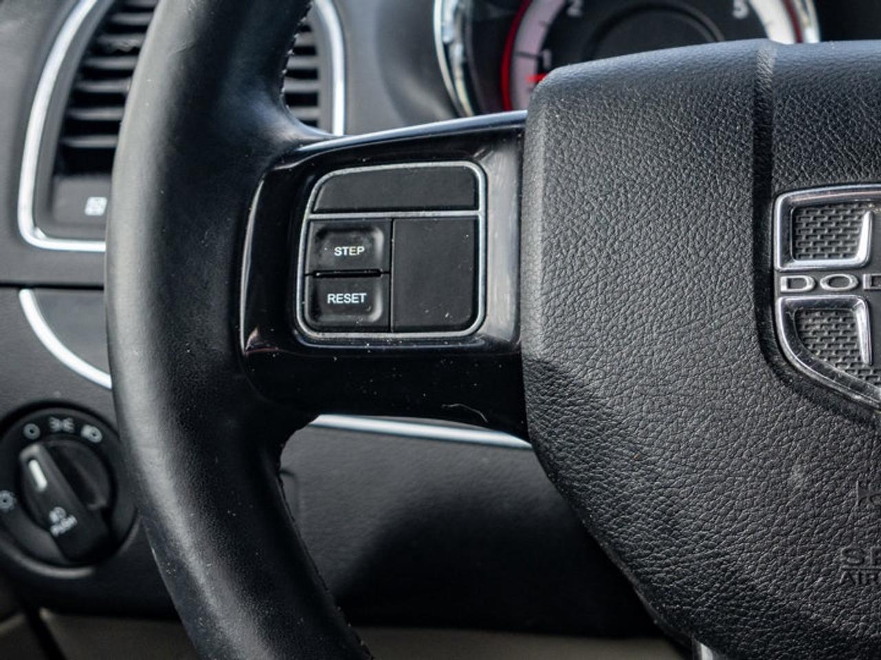 2017 Dodge Grand Caravan SXT Premium Plus Photo