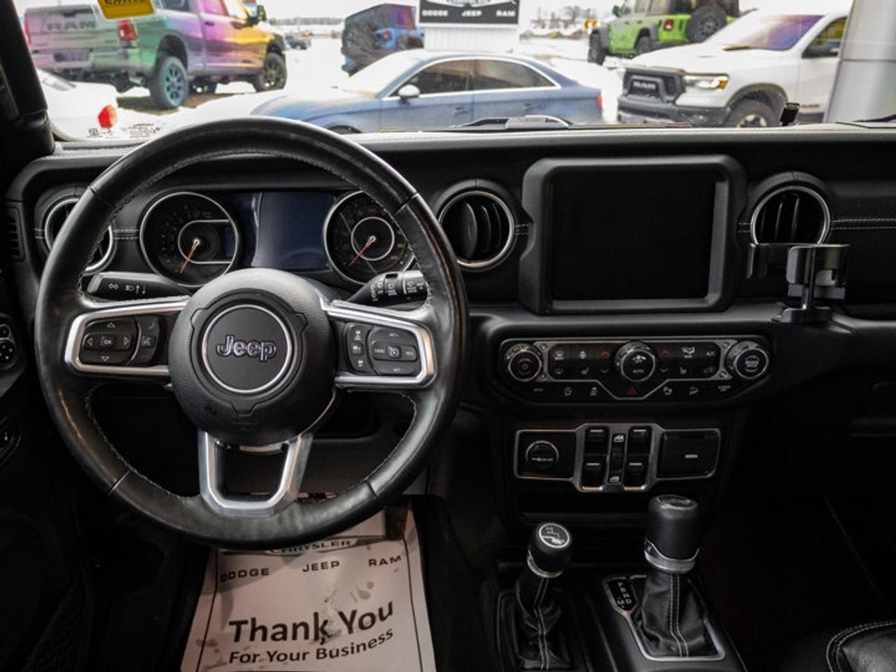 2019 Jeep Wrangler Unlimited Sahara Photo2