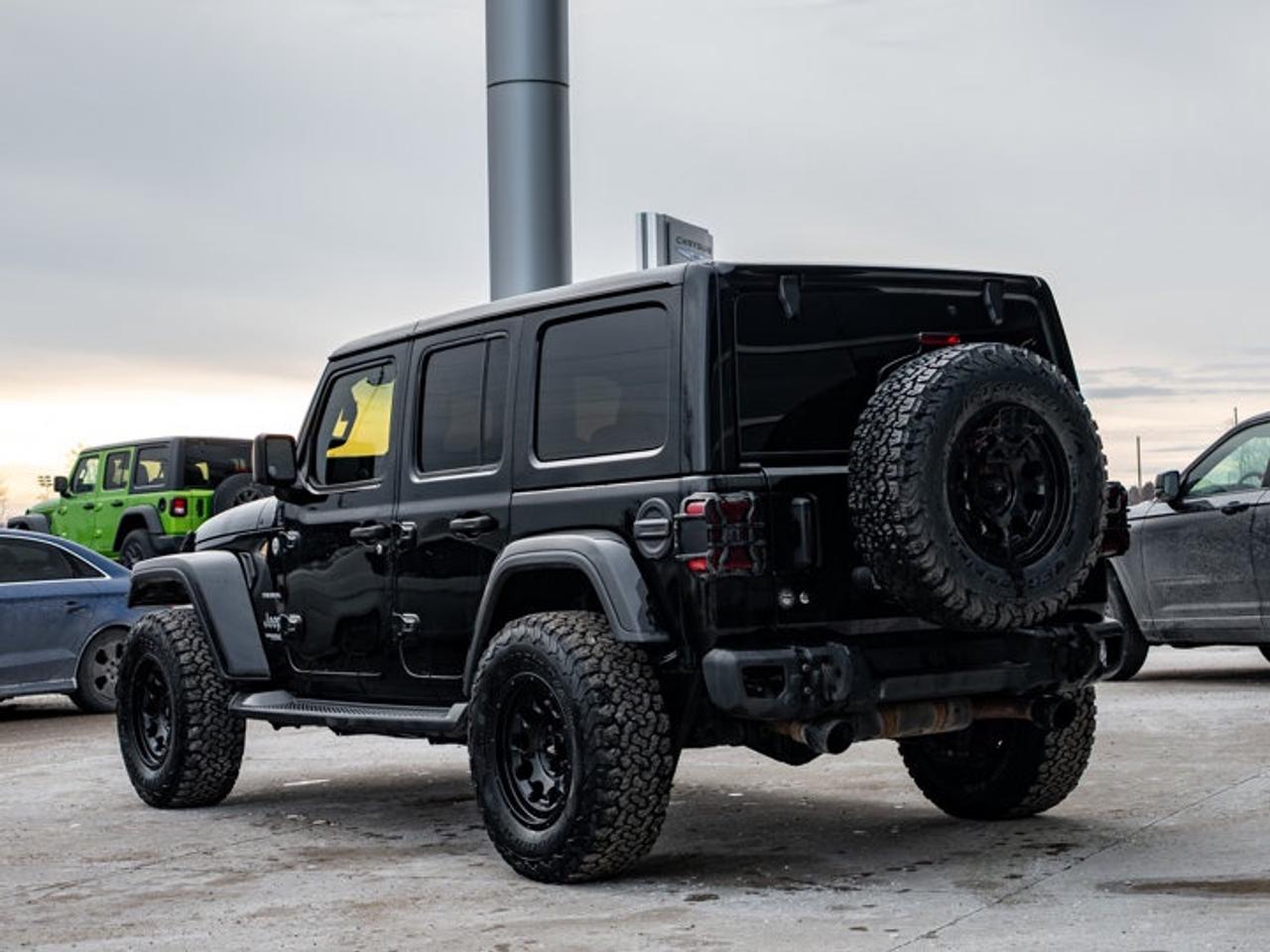 2019 Jeep Wrangler Unlimited Sahara Photo